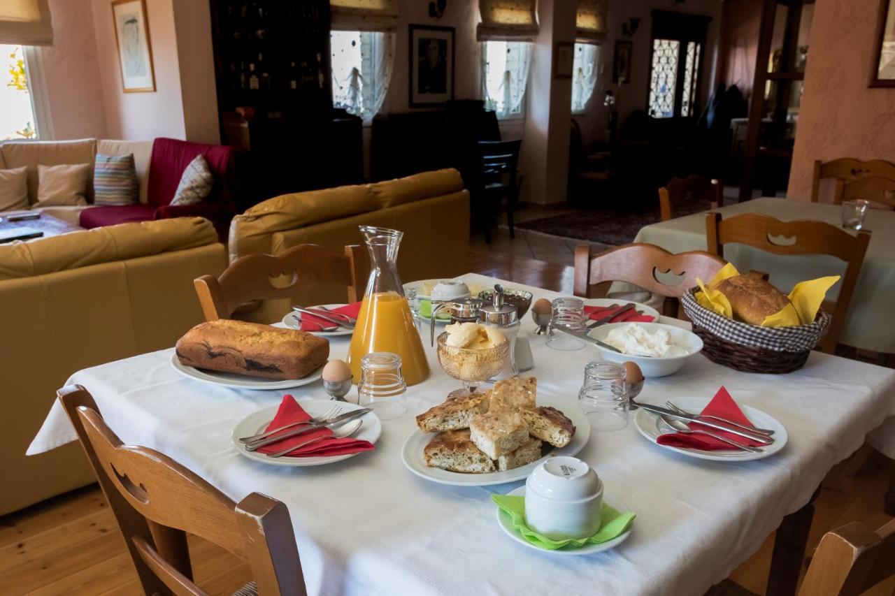 Horizon Hotel Ioannina Bagian luar foto