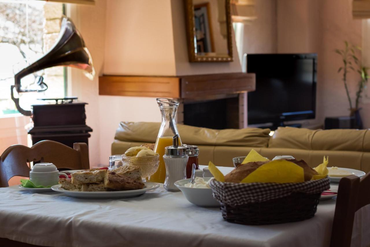 Horizon Hotel Ioannina Bagian luar foto
